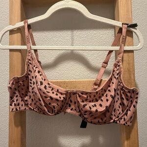 💖 NWT DKNY Underwire Bra - Size 38D 💖